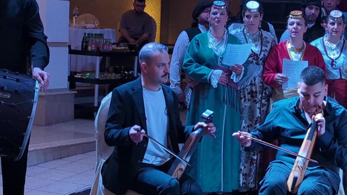 PXL_20251227_200134552